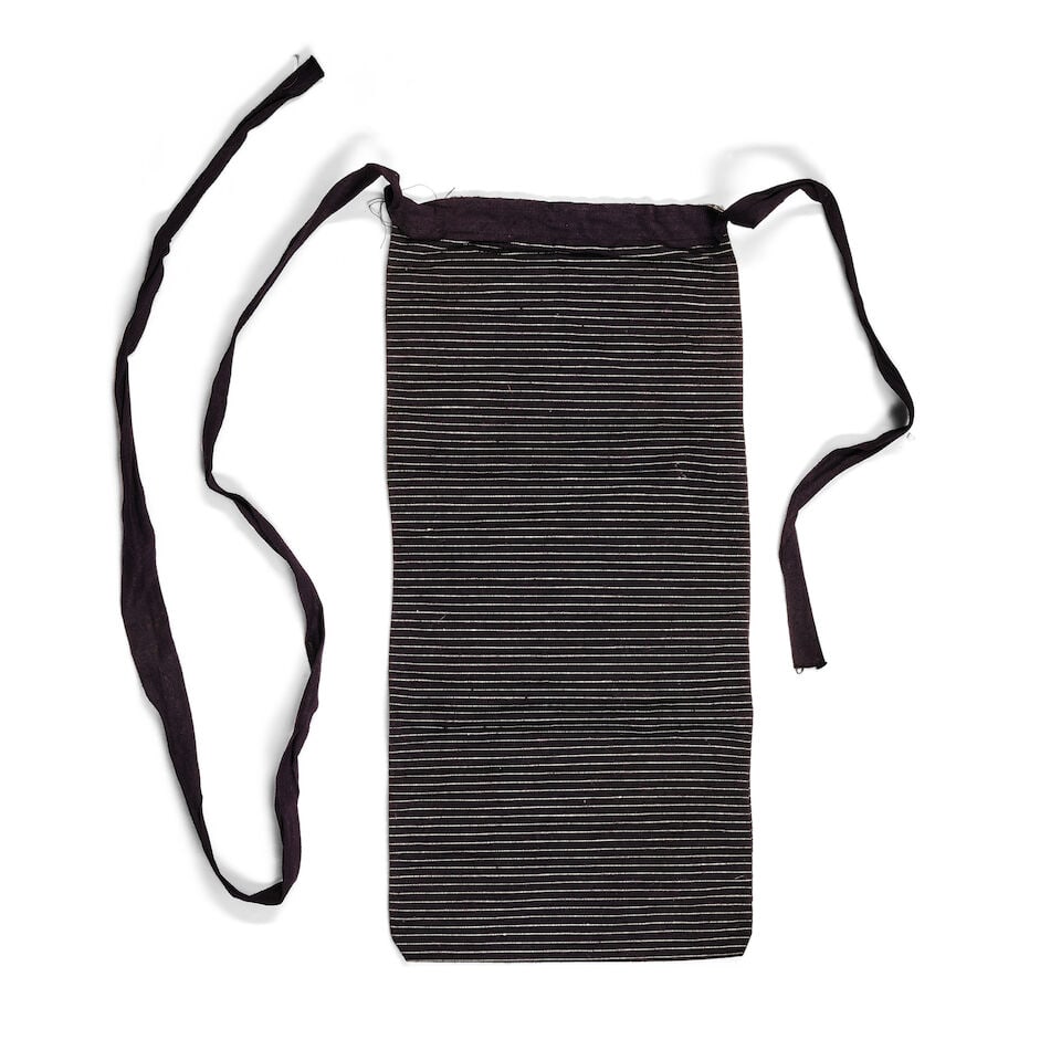 TEXTILES AND EPHEMERA hatband, badges, pencils, ribbon - 2