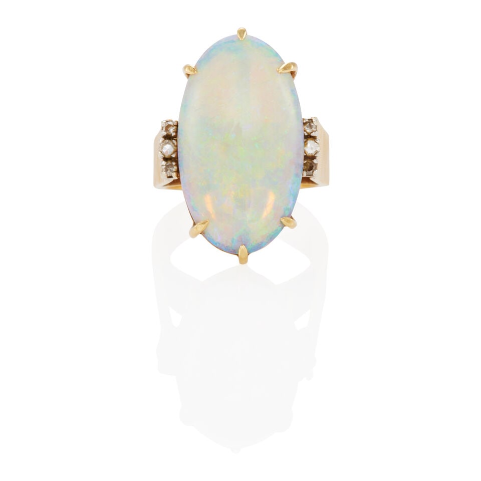 18K GOLD, OPAL AND DIAMOND RING (1 of 2)