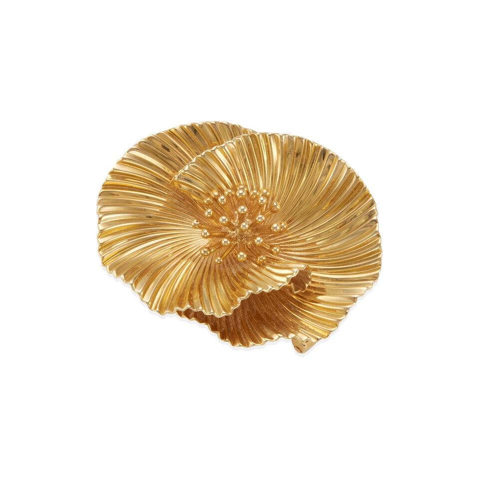 14K GOLD FLOWER BROOCH (1 of 2)