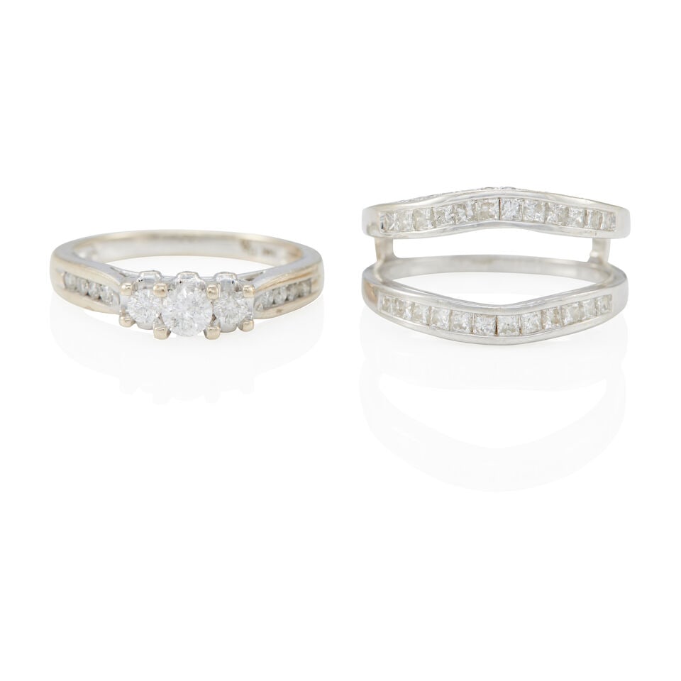 14K GOLD AND DIAMOND WEDDING SET (1 of 4)