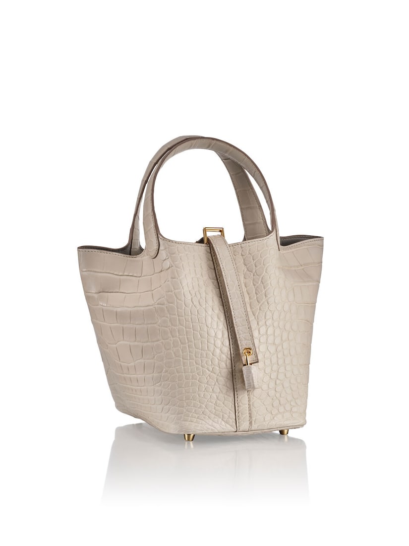 HERMÈS: BETON MATTE ALLIGATOR PICOTIN 18 WITH GOLD HARDWARE 2022 (Includes keys, padlock an... - 2