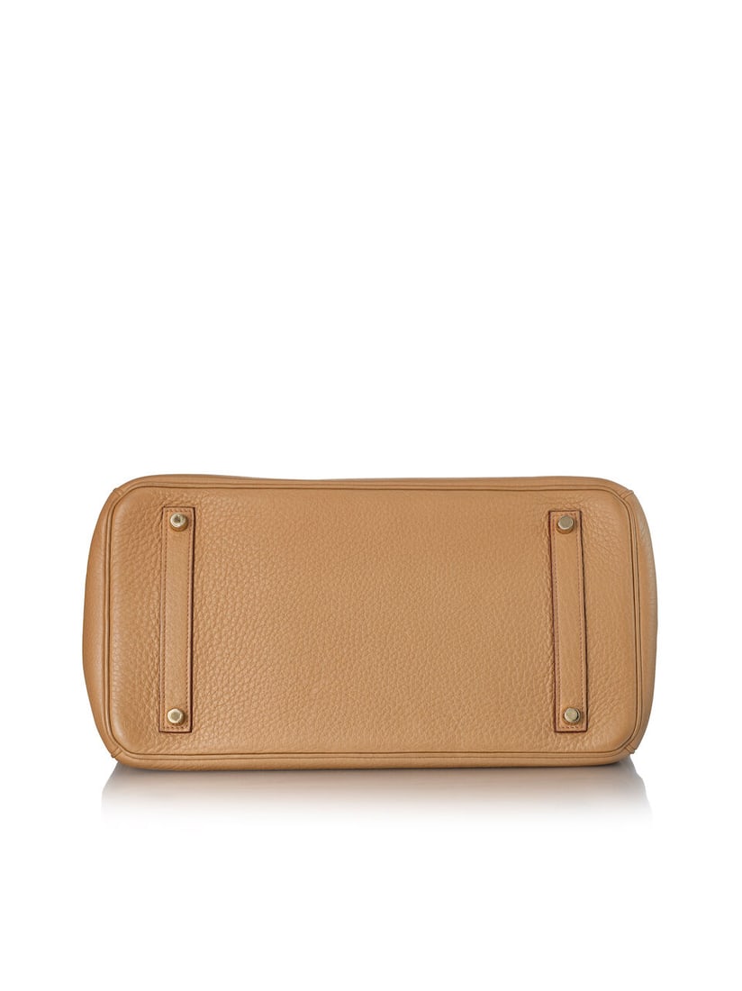 HERMÈS: CAMEL CLEMENCE BIRKIN 35 WITH GOLD HARDWARE 2010 (Includes keys and clochette. Miss... - 4