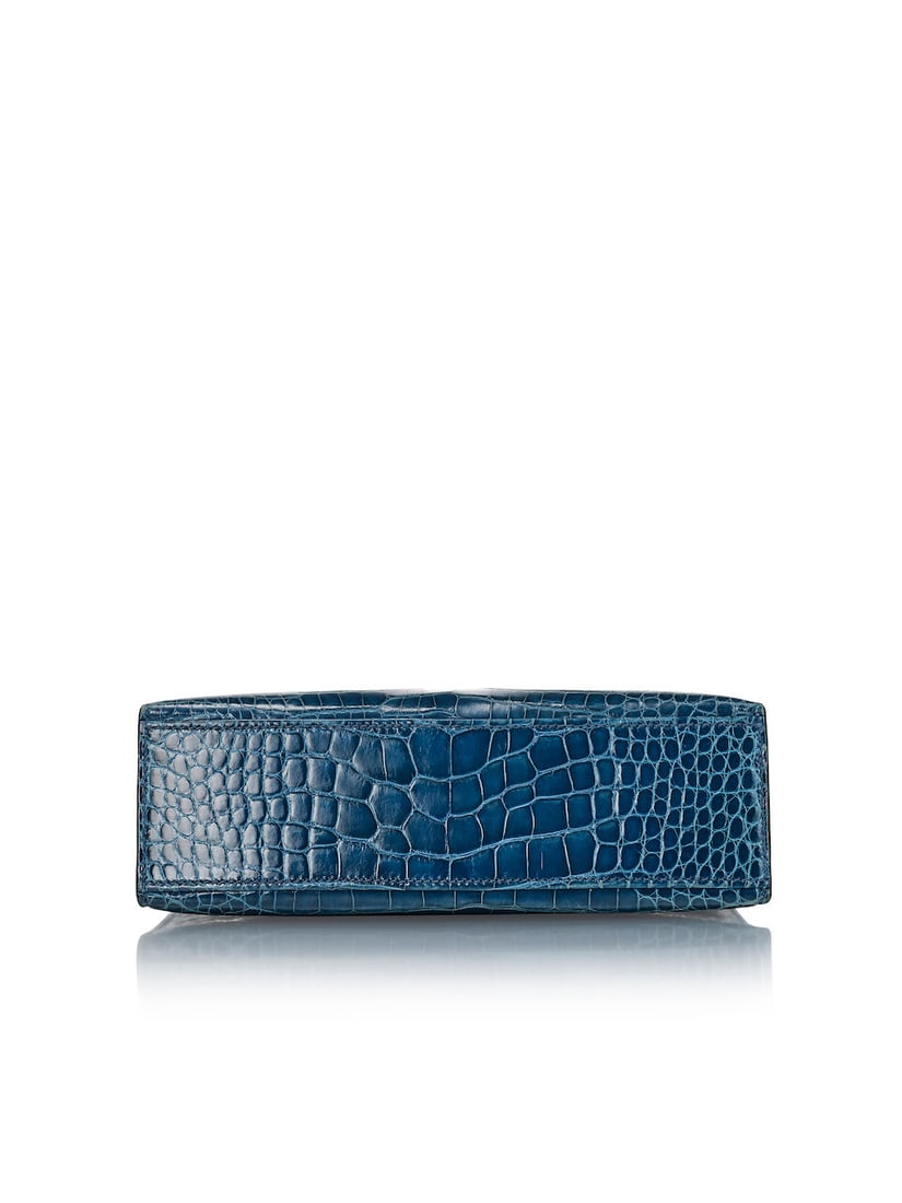 HERMÈS: BLEU IZMIR SHINY ALLIGATOR KELLY POCHETTE WITH GOLD HARDWARE 2018 (Includes dust bag) - 4