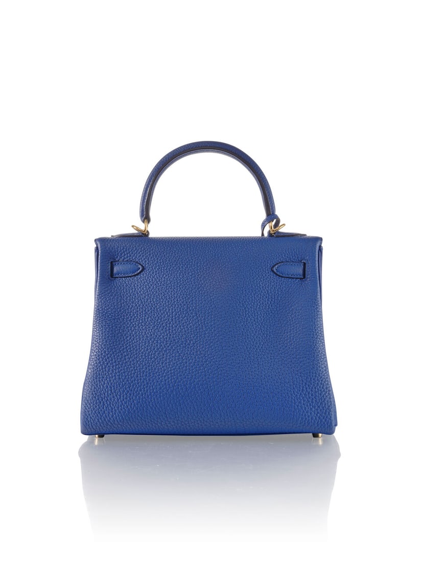 HERMÈS: BLEU FRANCE TOGO RETOURNE KELLY 25 WITH GOLD HARDWARE 2023 (Includes strap, keys, p... - 3