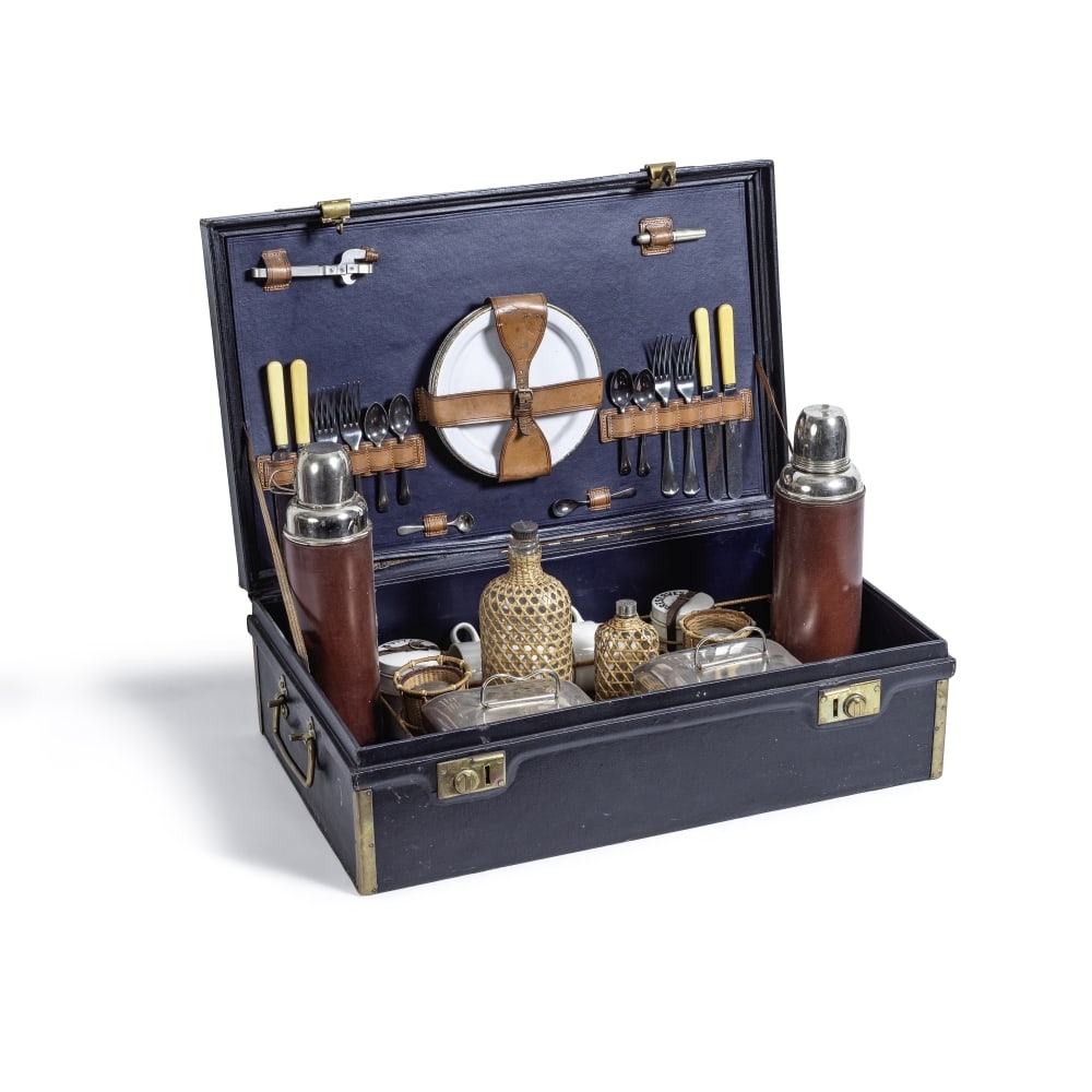 A G.W Scott & Sons picnic set , 1920s - Four persons (1 of 1)