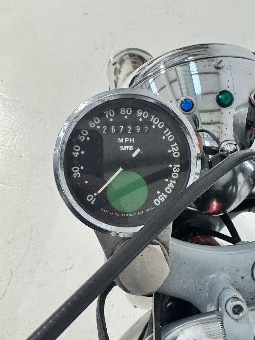 Property of a deceased's estate, 1972 Norton 750cc Commando Interstate Frame no. 200064 to appli... - 11