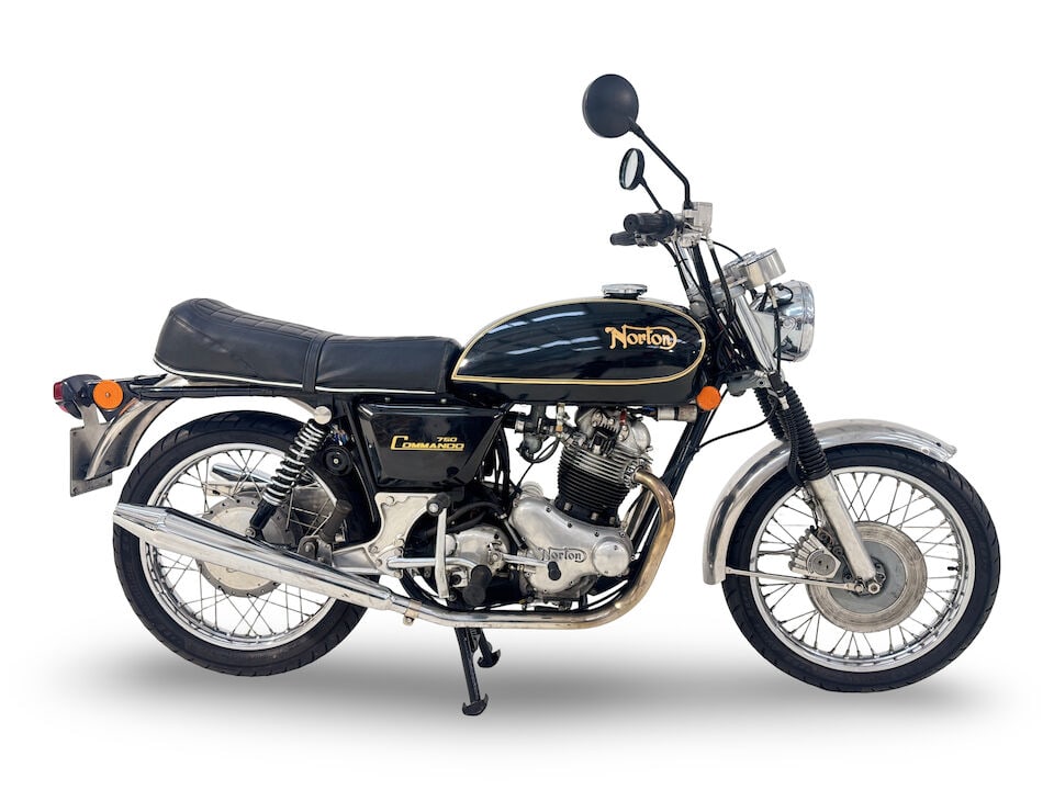 Property of a deceased's estate, 1972 Norton 750cc Commando Interstate Frame no. 200064 to appli...: Property of a deceased's estate 1972 Norton 750cc Commando Interstate Registration no. JOR 122L Frame no. 200064 to applied plaque (see text) Engine no. 200064 The Commando's vibration-beating Isolast