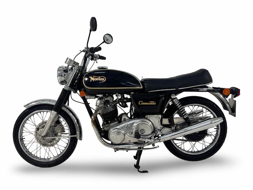Property of a deceased's estate, 1972 Norton 750cc Commando Interstate Frame no. 200064 to appli... - 4