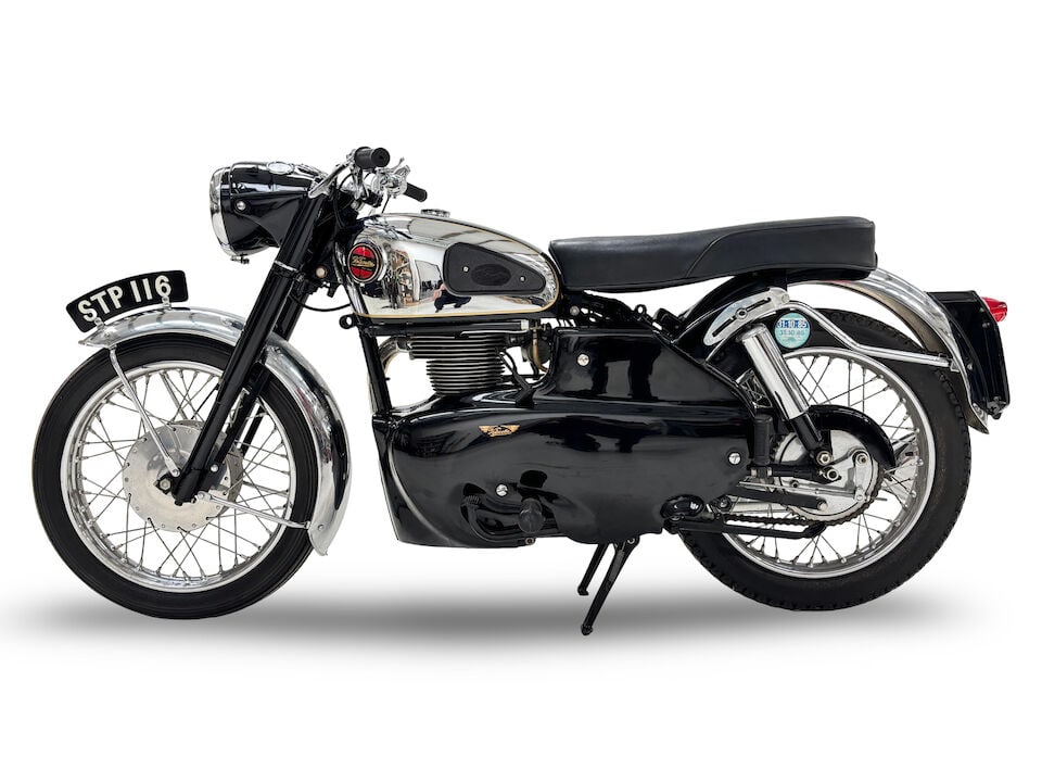 Property of a deceased's estate, 1959 Velocette 499c Venom Frame no. RS10835 Engine no. VM2858 - 4