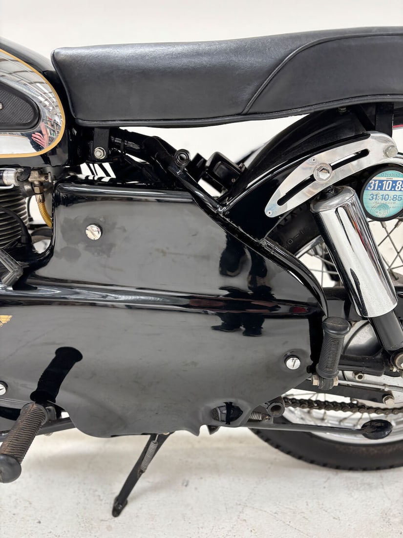 Property of a deceased's estate, 1959 Velocette 499c Venom Frame no. RS10835 Engine no. VM2858 - 9