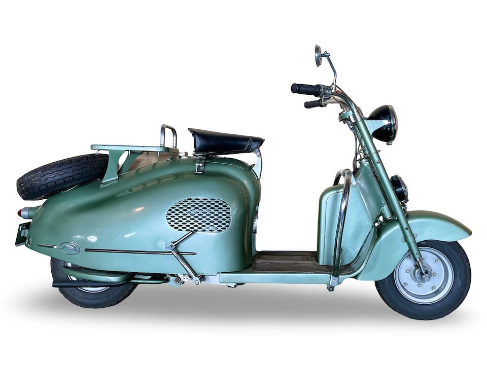 The Connoisseurs Collection, Part III, c.1953 Fuji Rabbit S-53 Motor Scooter Frame no. not visib... (1 of 6)