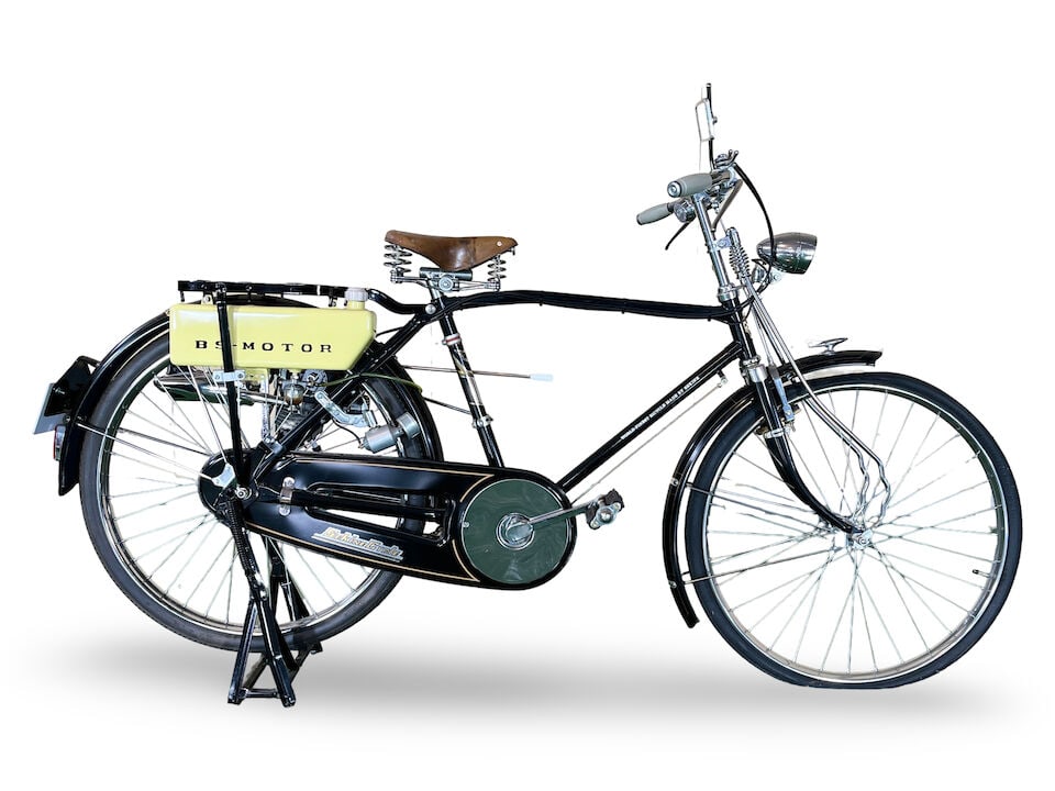 The Connoisseurs Collection, Part III, c.1950 Fuji Bam-Bee 49cc Model 41 & Sekine Bicycle Frame ... (1 of 11)