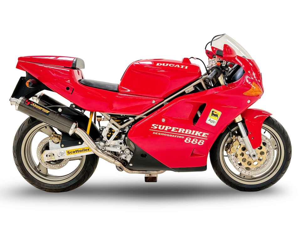 1993 Ducati 888 Strada Frame no. ZDM888S1*001491* (see text) Engine no. ZDM888W4B*001504* (see t... (1 of 20)