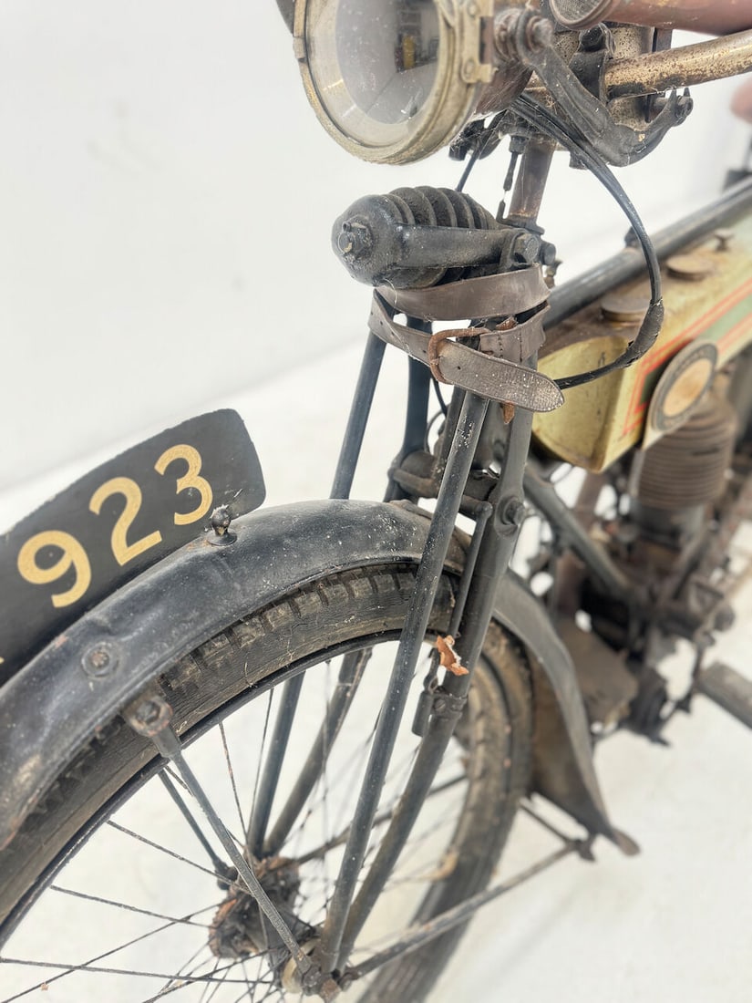 To be sold in aid of St Wilfrid's Hospice, Chichester, c.1912 Triumph 3½hp Frame no. 192010... - 17