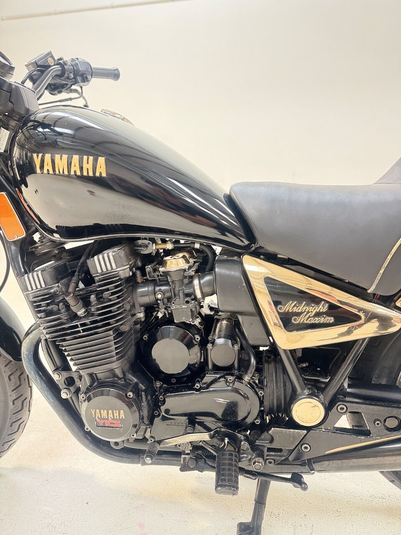 c.1983 Yamaha XJ750 Midnight Maxim Frame no. JYA22R007DA102446 Engine no. 22R-102446 - 6