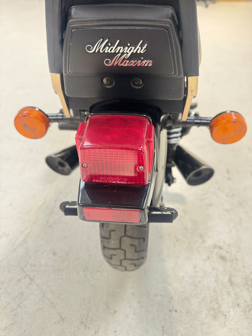 c.1983 Yamaha XJ750 Midnight Maxim Frame no. JYA22R007DA102446 Engine no. 22R-102446 - 8