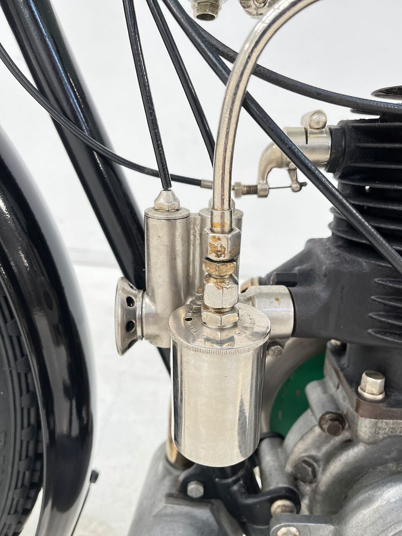 1922 Triumph 225cc Model LW 'Junior' Frame no. 602647 Engine no. 8133 - 17