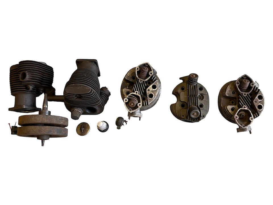 A quantity of cylinder heads (1 of 6)