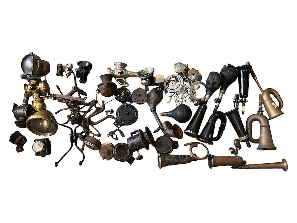 A quantity of believed mostly Vintage lighting, lighting bracketry; horns and brightwork (1 of 5)