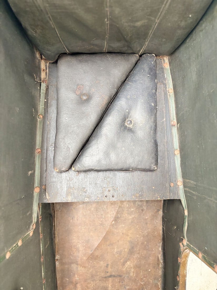 A Mills & Fulford Sidecar body ((2)) - 3
