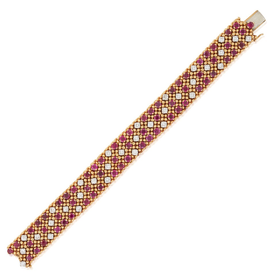 AN 18K GOLD, RUBY, AND DIAMOND BRACELET (1 of 4)