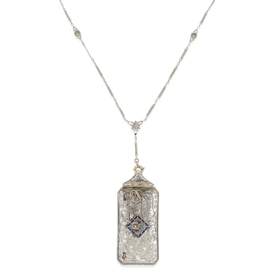 AN ART DECO PLATINUM AND DIAMOND CONVERTIBLE PENDANT/BROOCH AND CHAIN - 5
