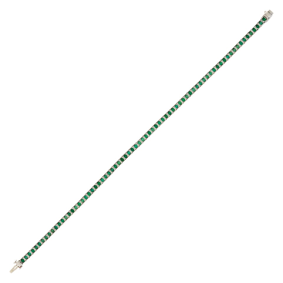 AN ART DECO PLATINUM AND EMERALD LINE BRACELET - 3