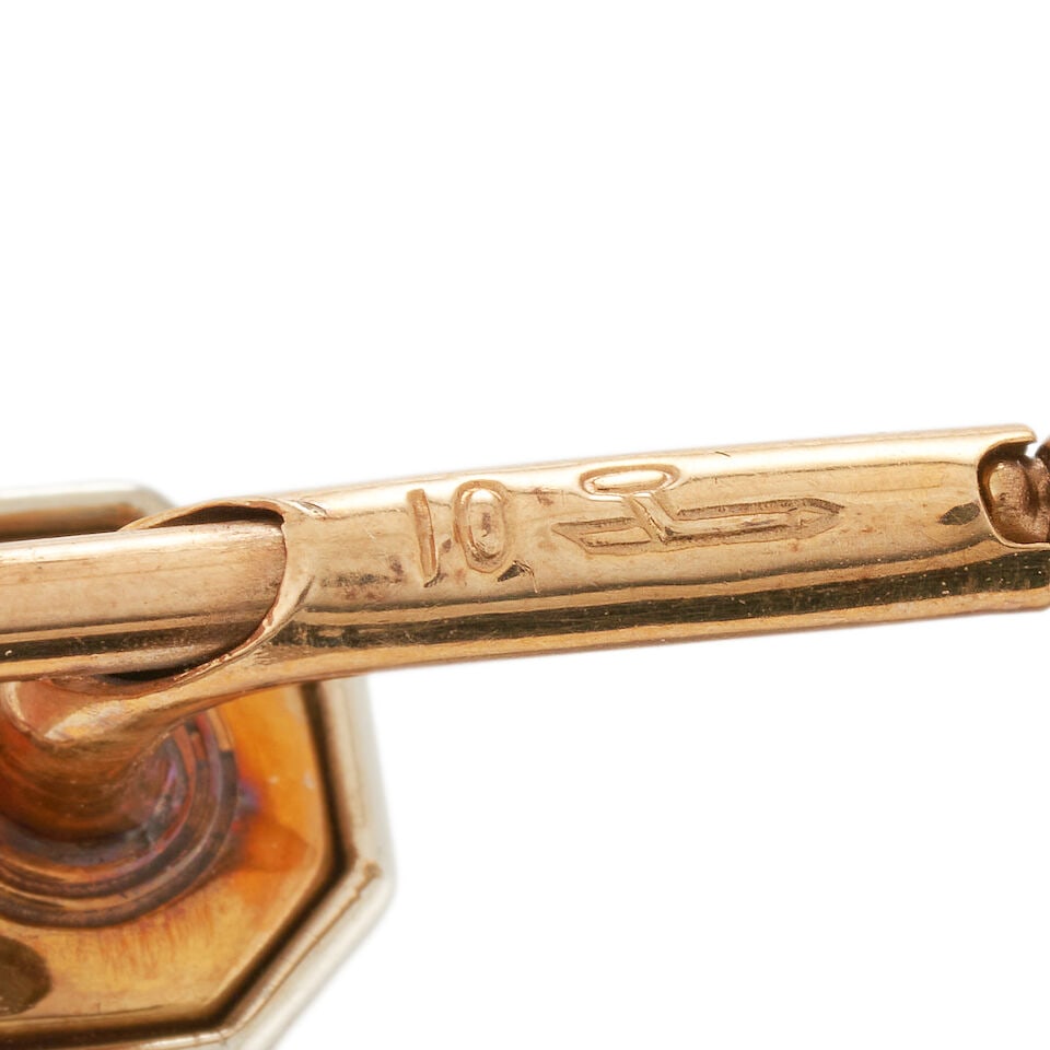 LARTER & SONS: AN ART DECO BI-COLOR GOLD, MOTHER-OF-PEARL, AND SEED PEARL DRESS SET - 2