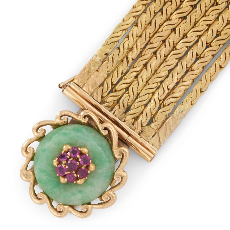 A GOLD, JADE, AND RUBY BRACELET - 5