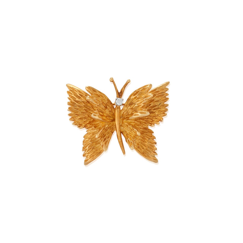 TIFFANY & CO.: AN 18K GOLD AND DIAMOND BUTTERFLY BROOCH (1 of 4)