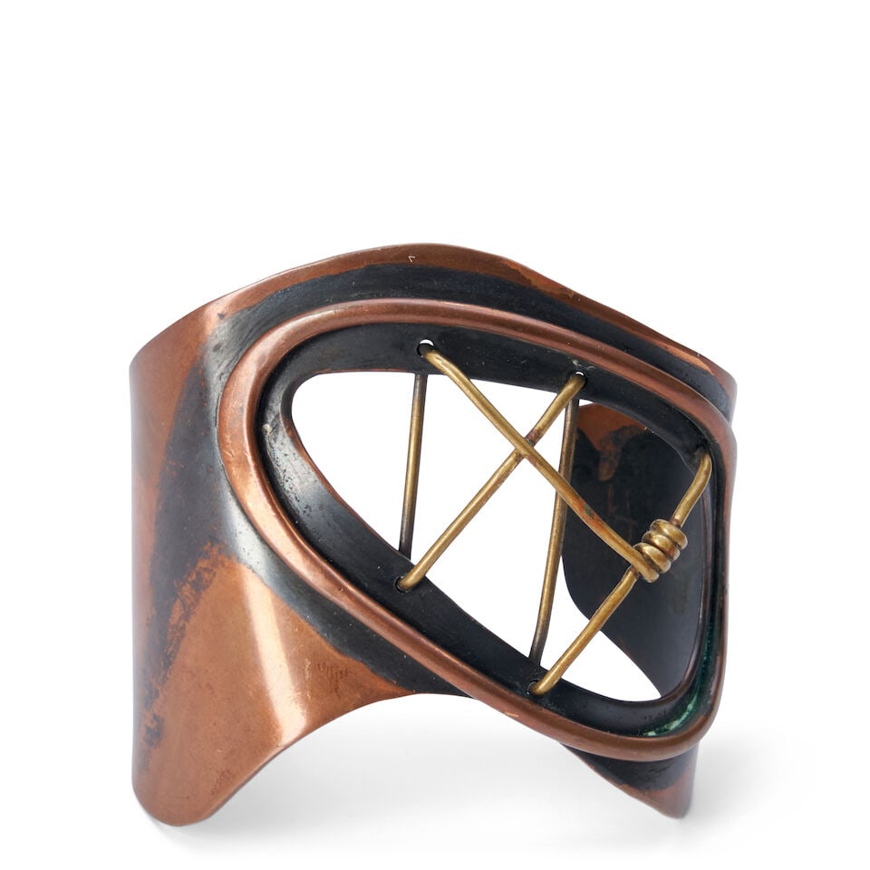 ART SMITH: A COPPER AND BRASS CUFF BRACELET - 4