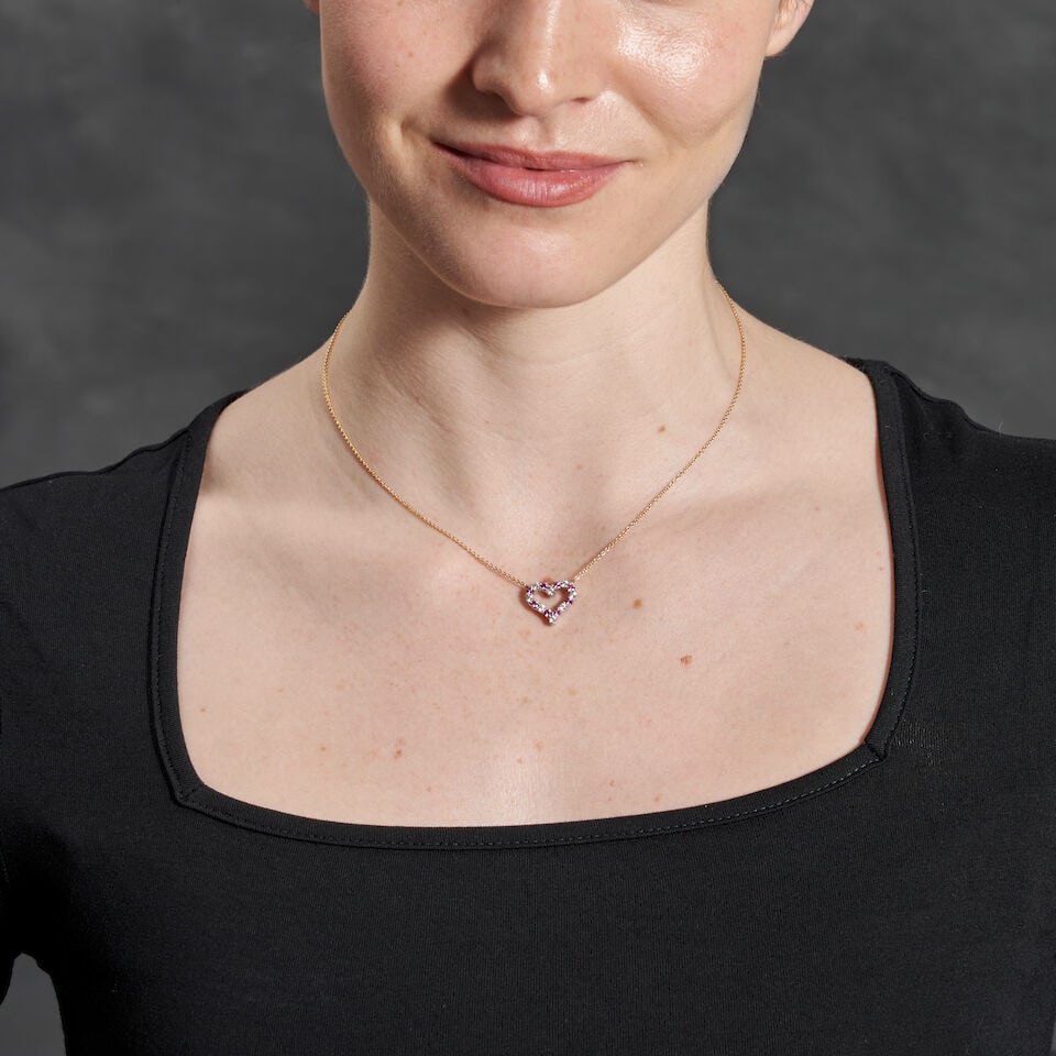 TIFFANY & CO.: A PINK SAPPHIRE AND DIAMOND HEART PENDANT NECKLACE - 2