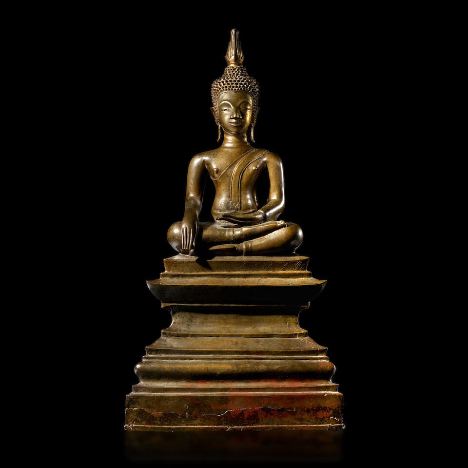 A BRONZE SEATED BUDDHA IN MARAVIJAYA THAILAND OR LAOS, 17TH/18TH CENTURY (1 of 2)