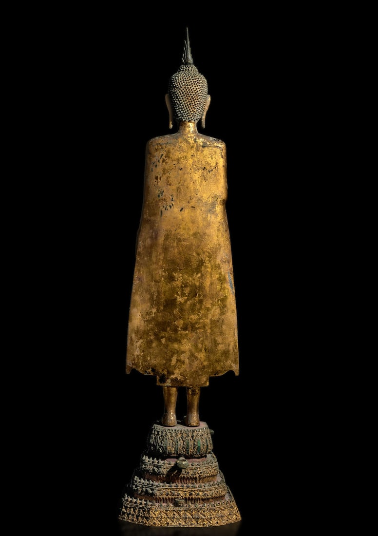 A GILT LACQUERED COPPER ALLOY FIGURE OF BUDDHA THAILAND, RATTANAKOSIN PERIOD, 19TH CENTURY - 3