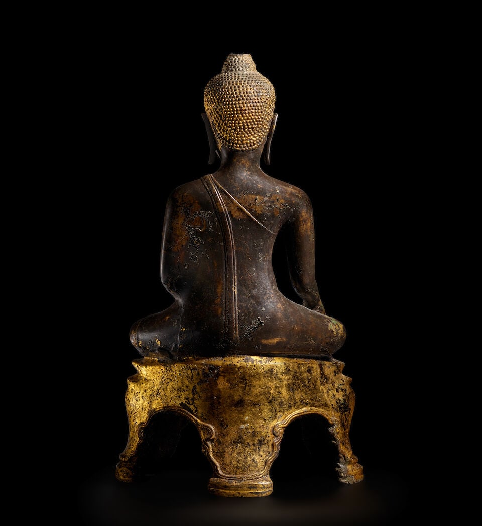 A COPPER ALLOY FIGURE OF BUDDHA THAILAND, AYUTTHAYA PERIOD, 15TH/16TH CENTURY - 2