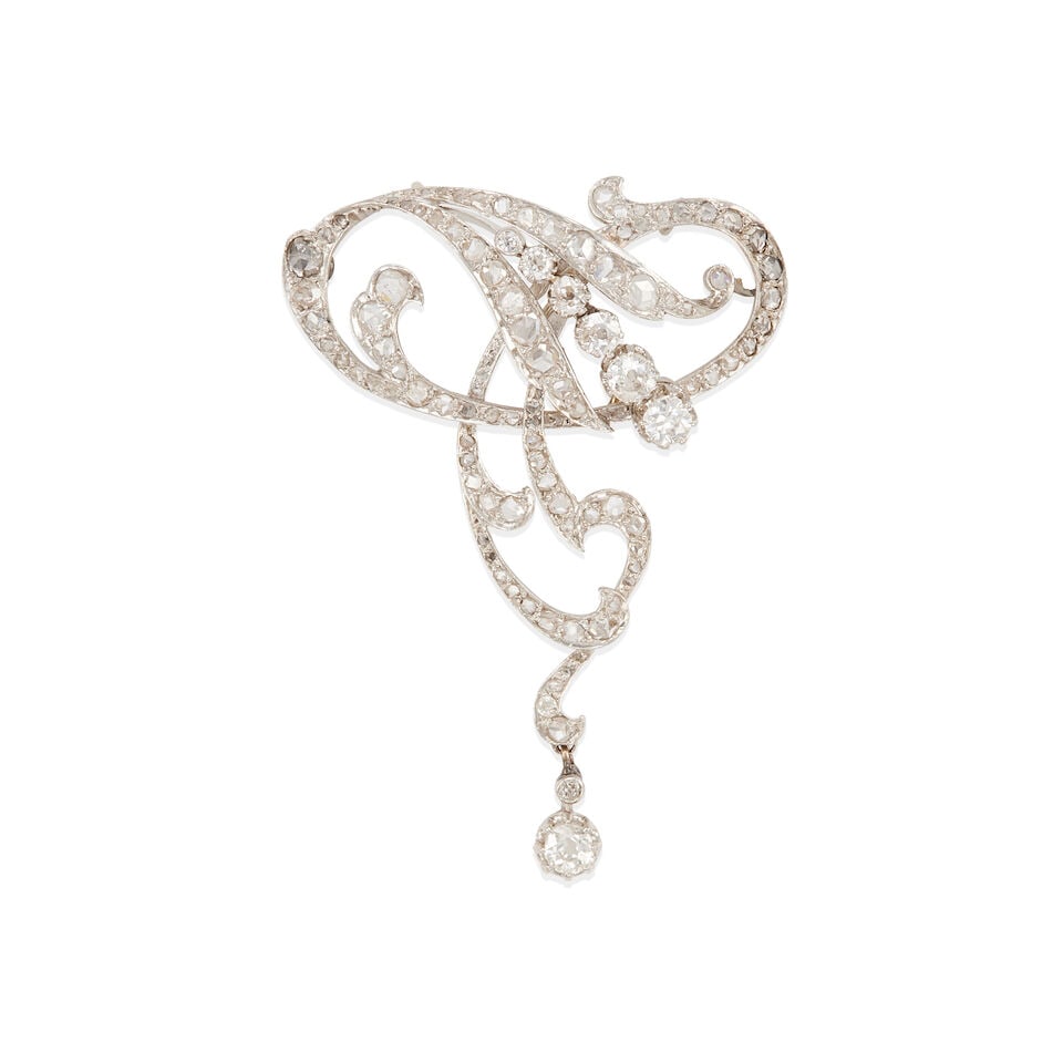 PLATINUM AND DIAMOND PENDANT (1 of 2)