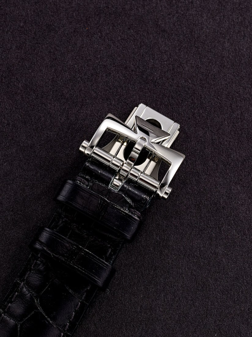 VACHERON CONSTANTIN | FIFTYSIX DAY-DATE, REF.4400E/000A-B437, AN ALMOST NEW STAINLESS STEEL WRIS... - 4