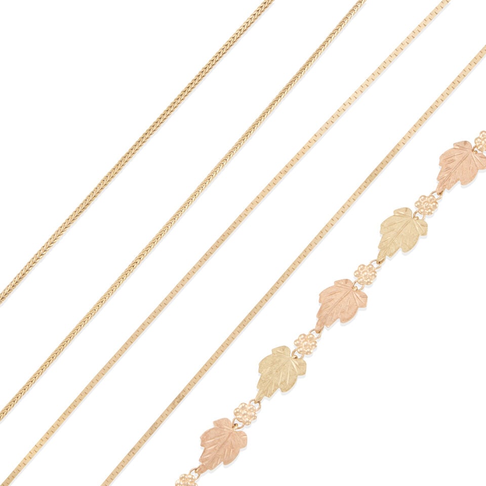 GROUP OF GOLD JEWELRY - 2