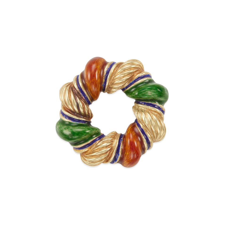 14K GOLD AND ENAMEL BROOCH: 14K GOLD AND ENAMEL BROOCH • 14k yellow gold • Green, orange and blue enamel • Measures 1 1/2 x 1 1/2 in. • Estimated gross weight: 20.4 grams Footnotes: Overall condition, ver