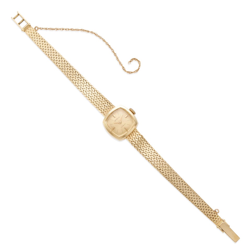 GENEVE: 14K YELLOW GOLD WRISTWATCH: GENEVE: 14K YELLOW GOLD WRISTWATCH • 14k yellow gold • Signed 'GENEVE' and 'INCABLOC' • Movement not currently working • Case measures 17.00 mm • Length: 6 3/8