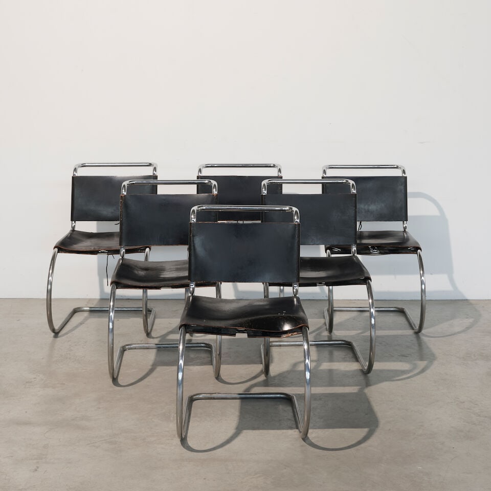LUDWIG MIES VAN DER ROHE (1886-1969) Suite de six chaises MR 10 - 2