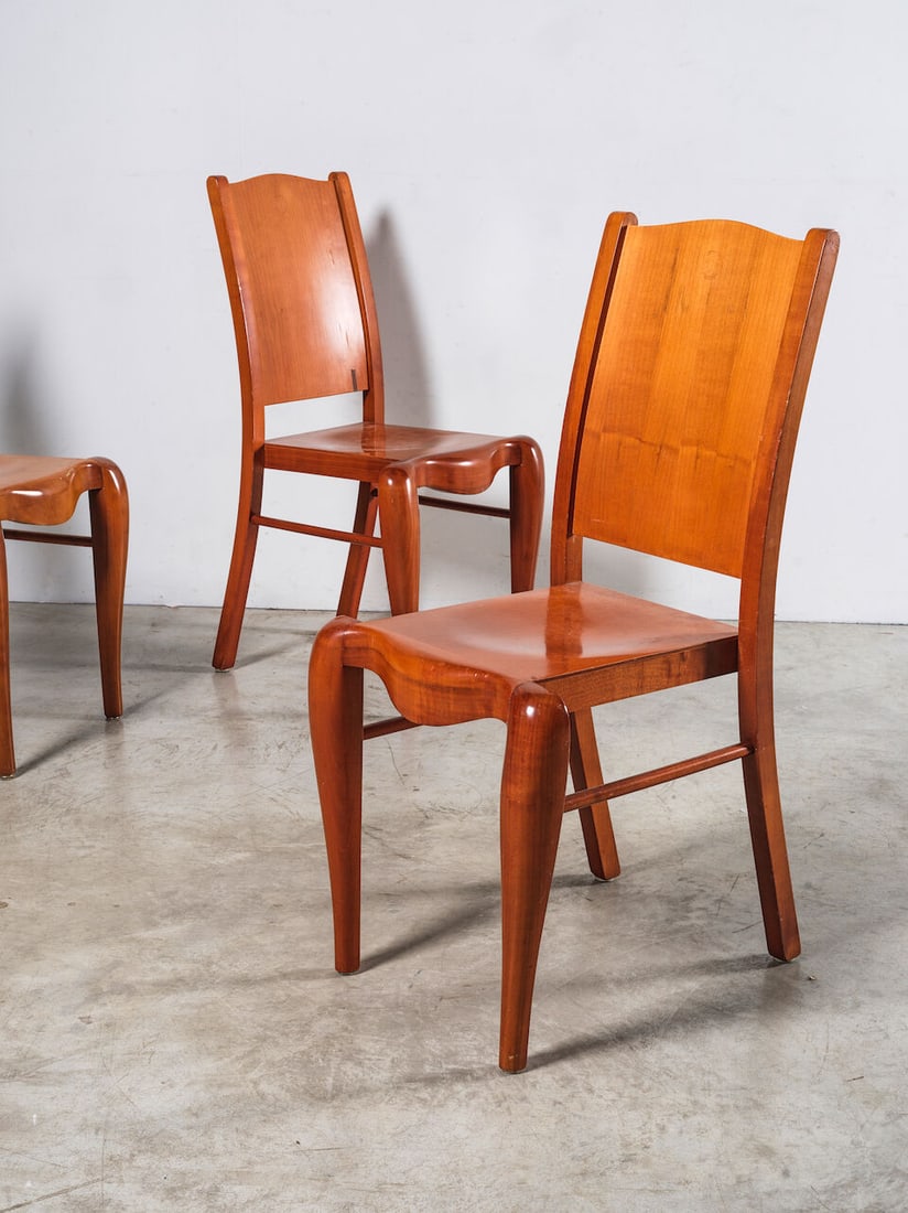 PHILIPPE STARCK (1949) Suite de trois chaises Placide of wood - 7