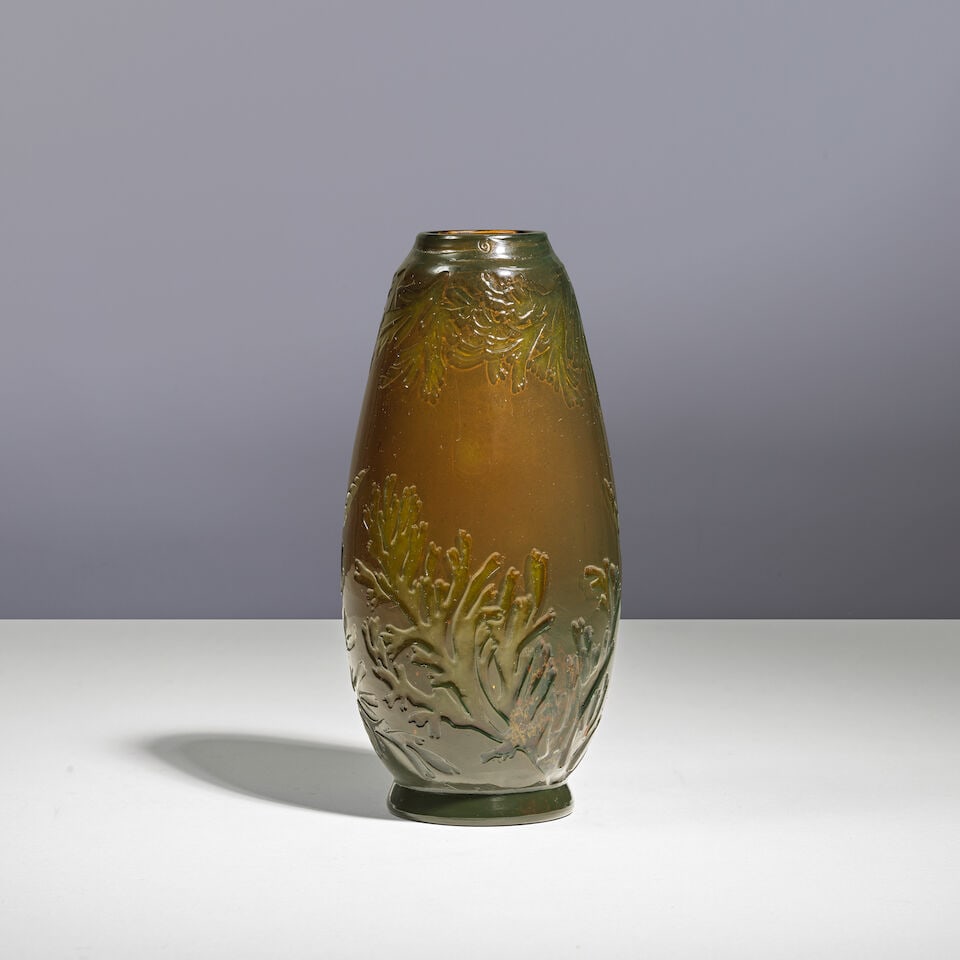 ÉTABLISSEMENTS GALLÉ (1904-1936) Vase de forme obus - 3