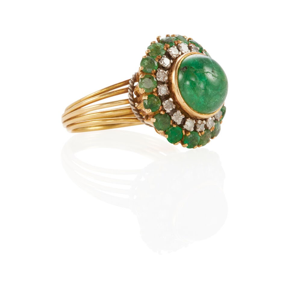 18K GOLD, EMERALD AND DIAMOND RING - 2
