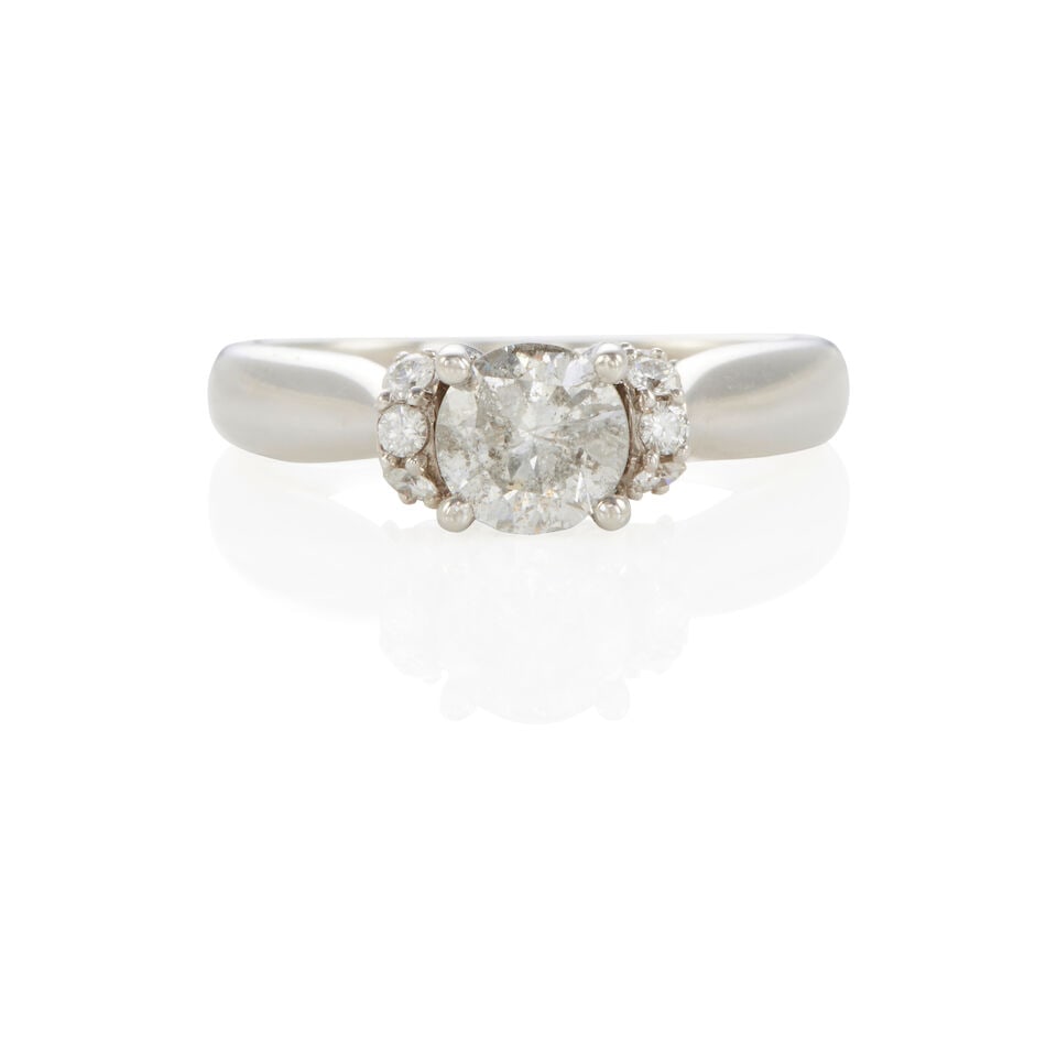 18K GOLD AND DIAMOND RING (1 of 2)