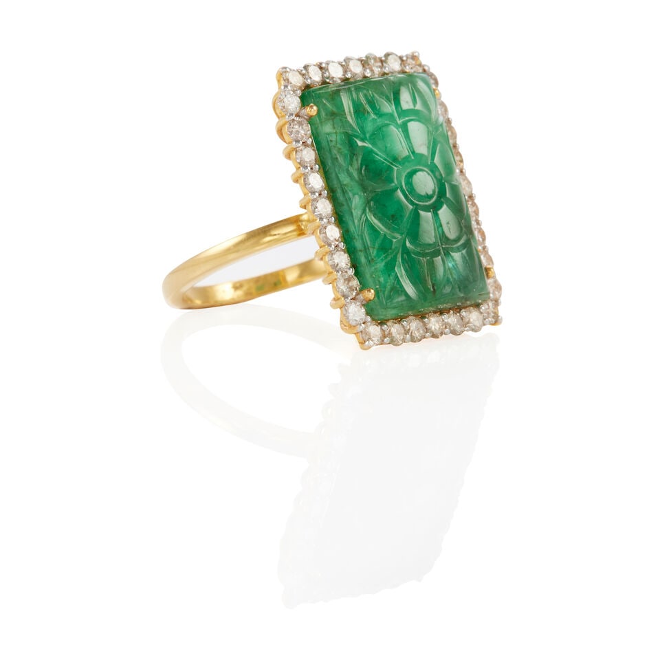18K GOLD, EMERALD AND DIAMOND RING - 2