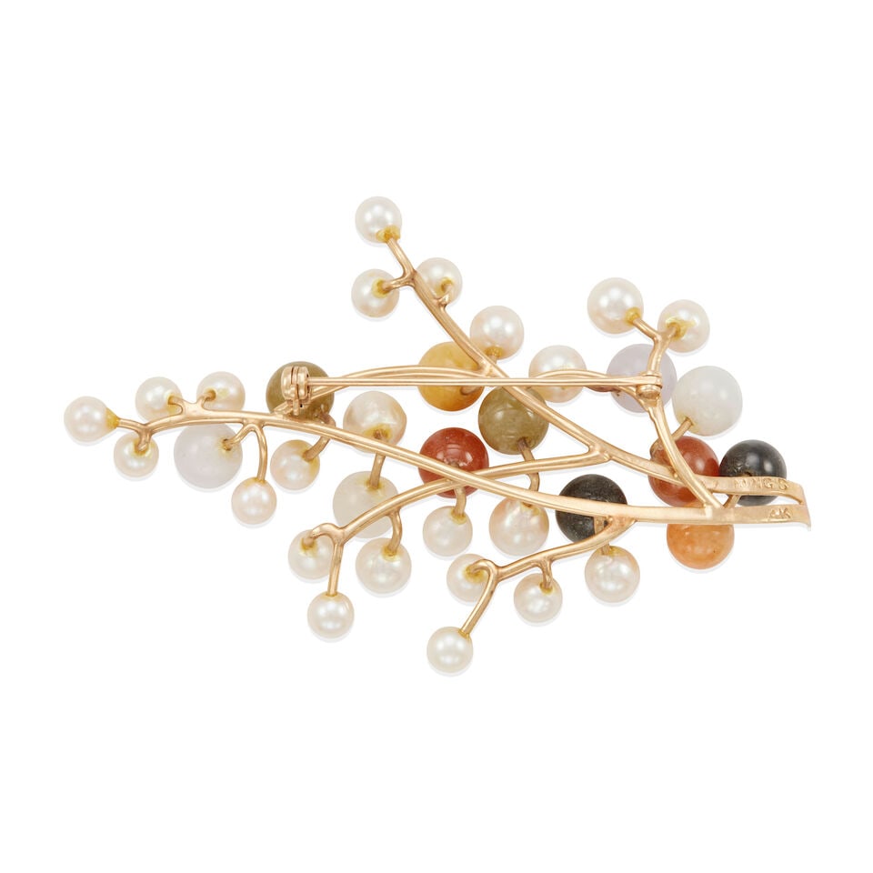 MINGS: 14K GOLD, JADE, AND CULTURED PEARL SPRAY BROOCH - 2