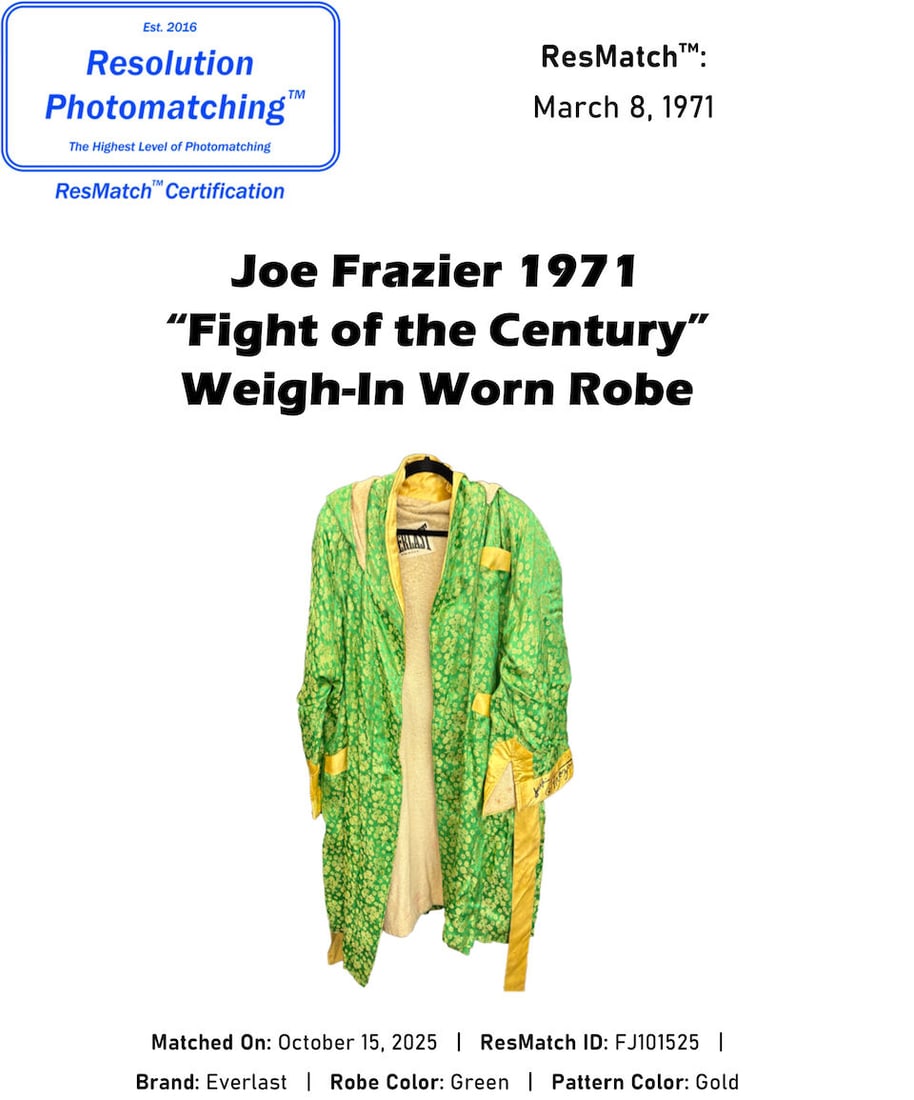 Joe Frazier's Weigh-in Robe From Fight of the Century, Ali vs. Frazier [Madison Square Garden, M... - 8