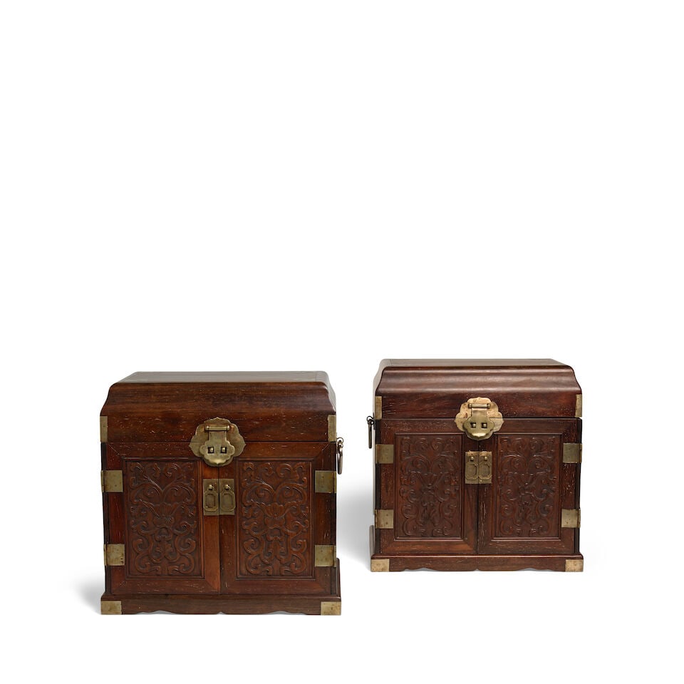 A PAIR OF ZITAN STORAGE CHESTS, GUANPIXIANG Republic period (2) (1 of 3)