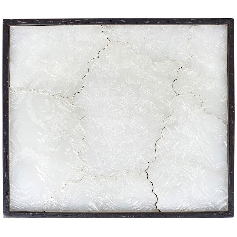 AN ELEGANT WHITE JADE 'DRAGON PUZZLE' PLAQUE WITH ZITAN FRAME - 7